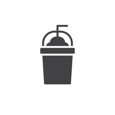 Frappe soğuk içecek simge vektör, düz işareti, üzerinde beyaz izole katı piktogram dolu. Sembol, logo illüstrasyon.