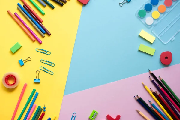 Material Escolar Estava Fundo Cor Volta Conceito Escola Espaço Cópia Imagem De Stock