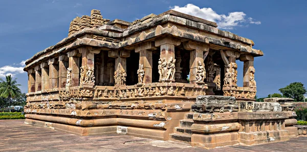 Вход Храм Дурга Голубым Небом Облаками Айхол Багалкот Карнатака Индия — стоковое фото