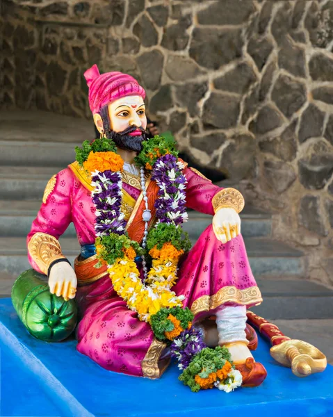 Ídolo Grinalda Cor Rosa Chatrapati Shivaji Maharaj Colocado Uma Mesa — Fotografia de Stock