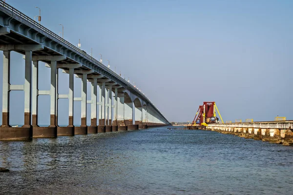 100 Yıldan Daha Eski Hindistan Demiryolu Için Ilk Deniz Köprüsü — Stok fotoğraf