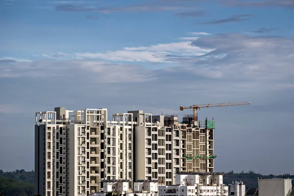 Двухместные Высокие Здания Стадии Строительства Pune Maharashtra India — стоковое фото