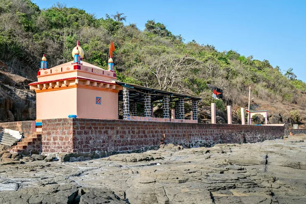 Farbenfroher Tempel Der Göttin Uma Maheshwari Felsigen Ufer Auf Dem — Stockfoto