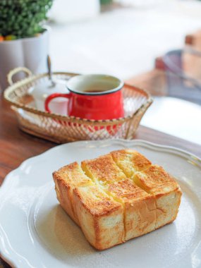 Bal Tost çay ile dinlenmek zaman
