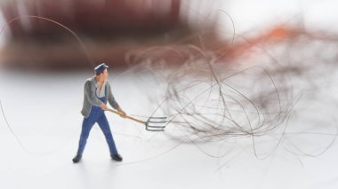 saç dökülmesi sorunu cocept