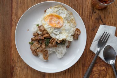 domuz eti heyecan ile baharatlı