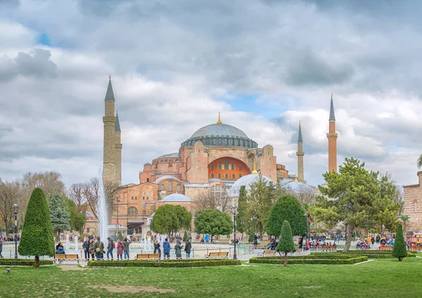 Santa Sofía Estambul Monumento Mundialmente Famoso Arquitectura Bizantina Isanbul Turquía —  Fotos de Stock