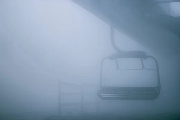Ski Lift Chair Foggy Weather — Stock Photo, Image