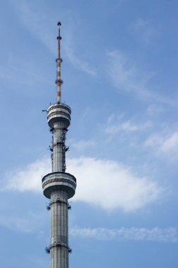 Almat Kazakistan Kok Tobe telekomünikasyon kulesi.