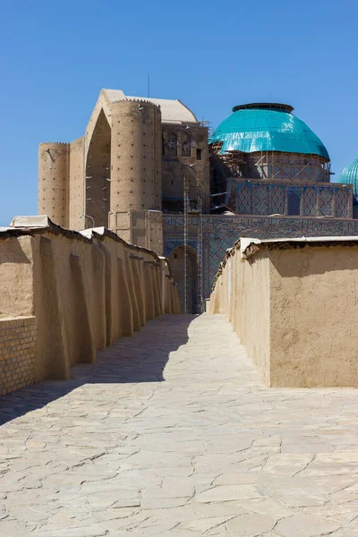 Středověké Mauzoleum Khoja Ahmed Yasawi Městě Turkestán Jižním Kazachstánu Silk — Stock fotografie