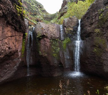 Kanyon sonunda düşüyor