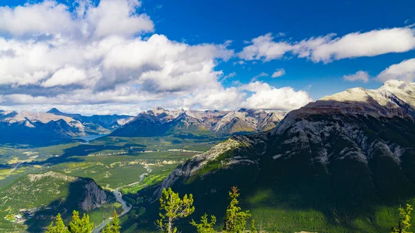 Parque Nacional Canadiense Banff View —  Fotos de Stock