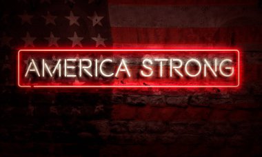 Amerika Güçlü Grafiksel Pop Sanatı Grunge Tuğla Duvarında Amerikan Bayrağıyla Neon İşareti