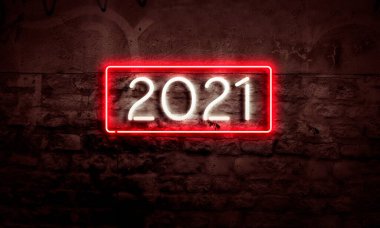 2021, Grunge Duvarında Parlayan Yeni Yıl tabelası