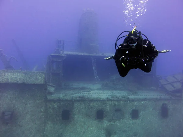 Sommozzatore Mute Sul Naufragio Faroud Mediterraneo Malta — Foto Stock