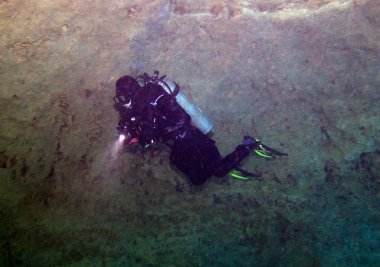 Mağara dalışı. Vortex Spring, Pounce de Leon, Florida, Amerika Birleşik Devletleri.