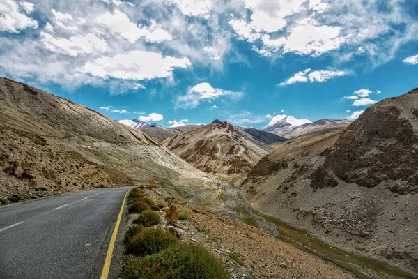 Camino Las Montañas Gran Altitud India — Foto de Stock