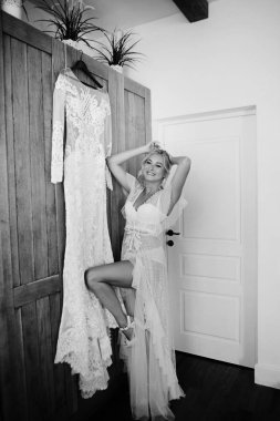 güzel gelin, siyah beyaz fotoğraf, fotoğraf çekimi düğün 