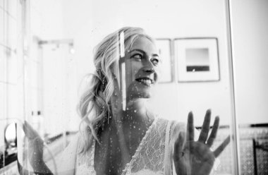 güzel gelin, siyah beyaz fotoğraf, fotoğraf çekimi düğün 