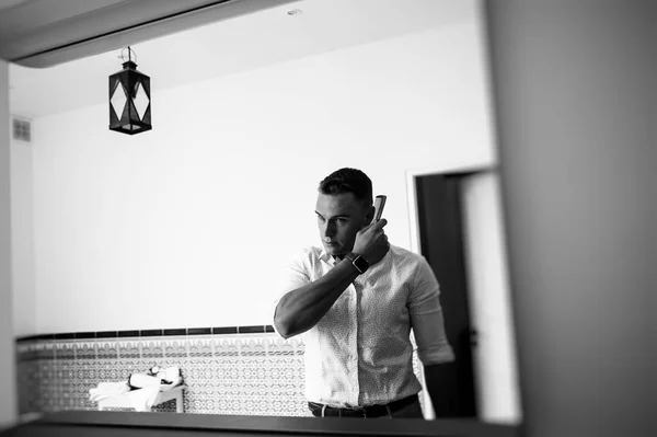 Young Handsome Man Preparing Wedding — Stock Photo, Image