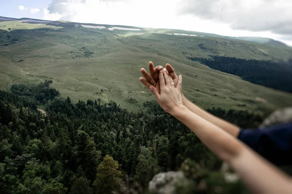 Nevěsta Ženich Ruce — Stock fotografie