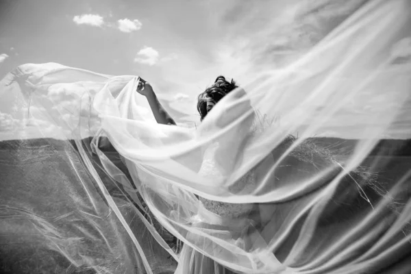 Foto Bianco Nero Giovane Bella Sposa — Foto Stock