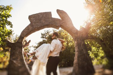 mutlu genç gelin ve damat