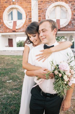 mutlu genç gelin ve damat