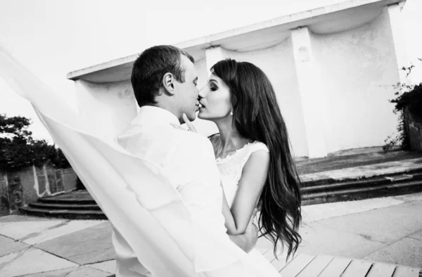 Happy Ślub Para Portret Czarno Białe — Zdjęcie stockowe