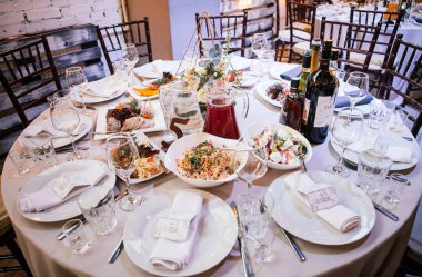 Düğün masa gıda ile