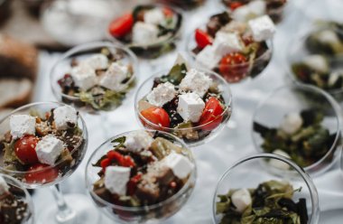 Düğün masa gıda ile