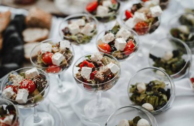 Düğün masa gıda ile