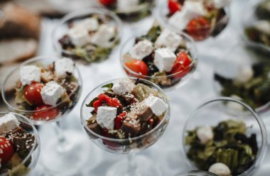 Düğün masa gıda ile