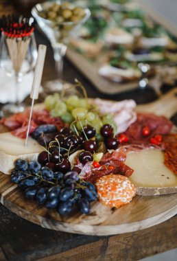 Düğün masa gıda ile