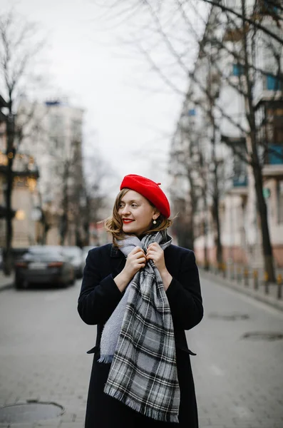 Colorful Blonde Girl Red Hat Coat Scarf Walk City Smiling — Stock Photo, Image