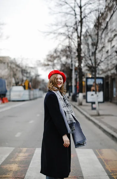 Colorful Blonde Girl Red Hat Coat Scarf Walk City Smiling — Stock Photo, Image