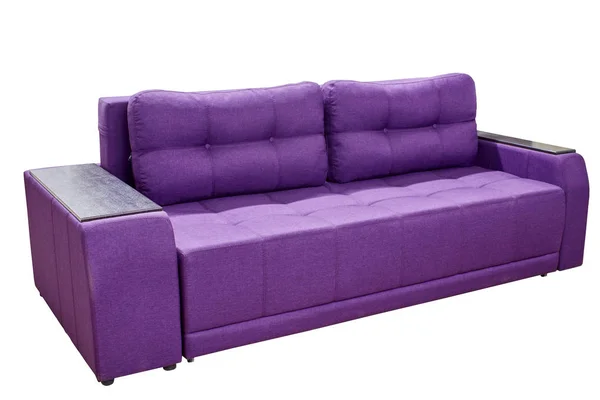 Moderne triple canapé confortable en tissu violet avec une doublure en bois sur les accoudoirs sur un fond blanc — Photo