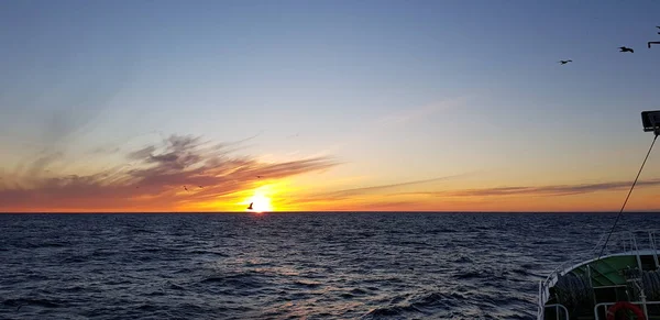 Θάλασσα Ουρανός Ειδύλλιο Καιρικές Συνθήκες Ήλιος — Φωτογραφία Αρχείου