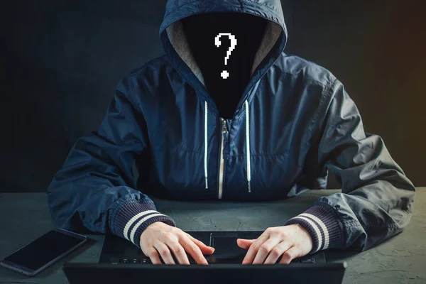 Anonyme Hacker Programmierer Verwenden Einen Laptop Das System Hacken Diebstahl — Stockfoto