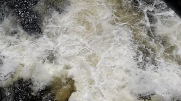 Turbulent water in the river — Stock Video