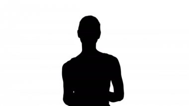 Siluet Güzel sporcu kadın koşuyor.