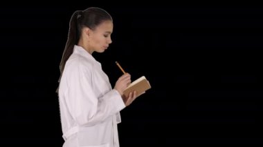 Yürürken notlar alan başarılı tıp doktorları, Alpha Channel