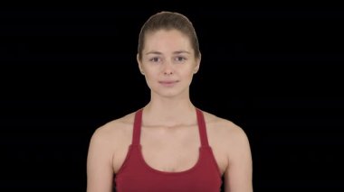 Derin nefes alan genç kadın, Alfa Kanalı.