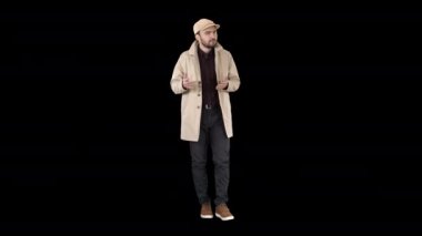 Aferin. İşte bu. Adam yürüyor ve jestler yapıyor, Alfa Kanalı.