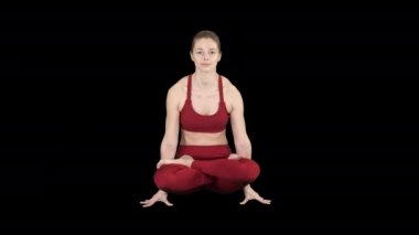 Tolasana ya da Pul Güzel Kadın Yoga yapıyor Kol kaldırma pozisyonu, Alfa Kanalı