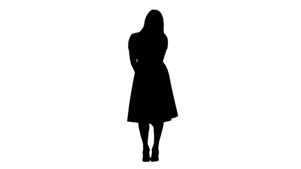 Silhouette Glückliche schöne Frau in rosa Kleid posiert. — Stockfoto