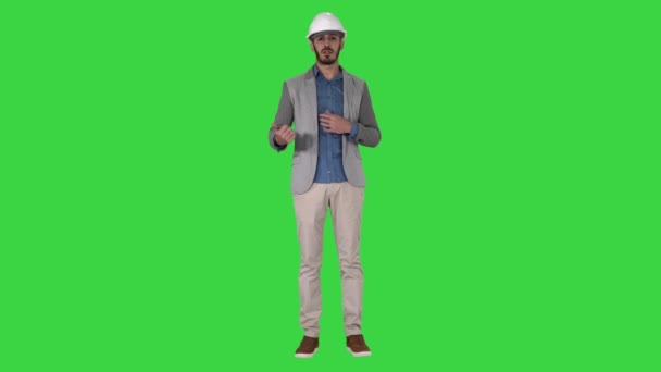 Architetto che parla con la fotocamera su uno schermo verde, Chroma Key . — Video Stock