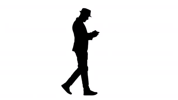Silhouette Lässiger Mann mit Tablet und Lächeln beim Aufwachen. — Stockvideo