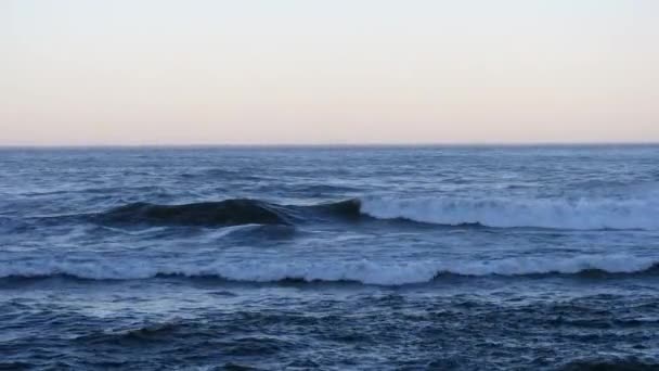 Horizonte en el Océano Atlántico. — Vídeos de Stock