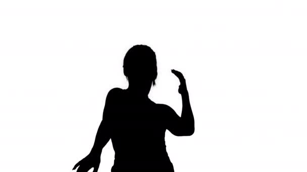 Silueta horka b-dívčí tanec. — Stock video